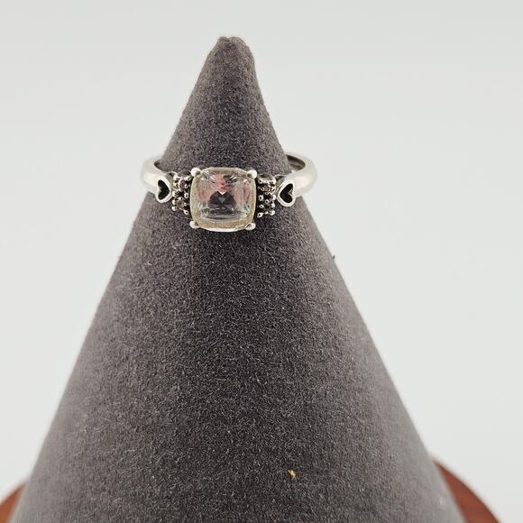 boutique Jewelry - Vintage Silver and White Topaz Ring Size 7.5